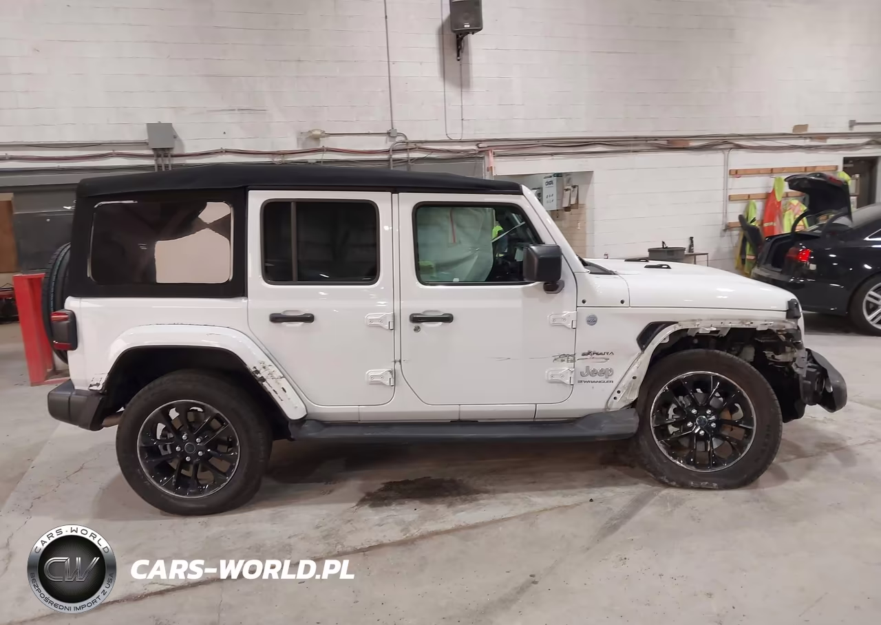 2024 Jeep Wrangler 4Xe Sahara 4Xe VIN:1C4RJXP6XRW163708 - 13