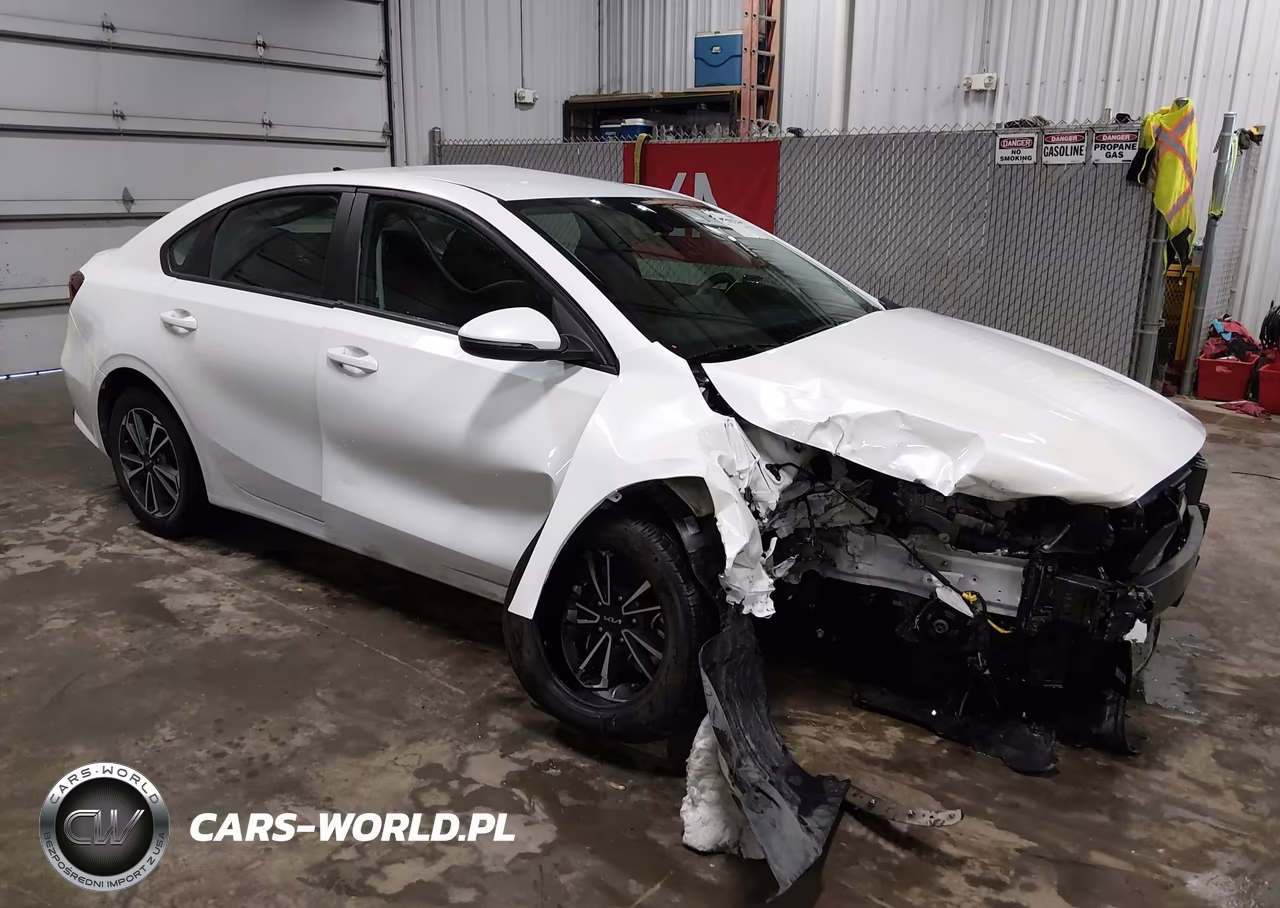 2023 Kia Forte Lxs – zdjęcie 1 z 19