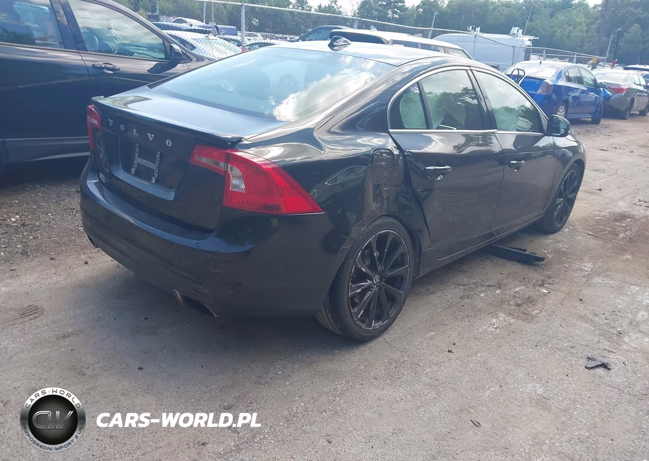2016 Volvo S60 T6 Drive-E VIN:YV149MFK7G2390286 - 4