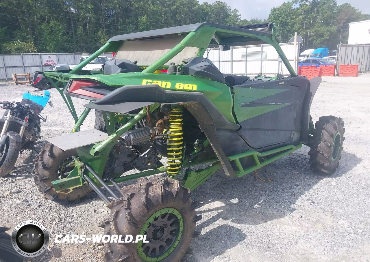 2018 Can-Am Maverick X3 X Mr Turbo R VIN:3JBVWAW28JK000232 - 4