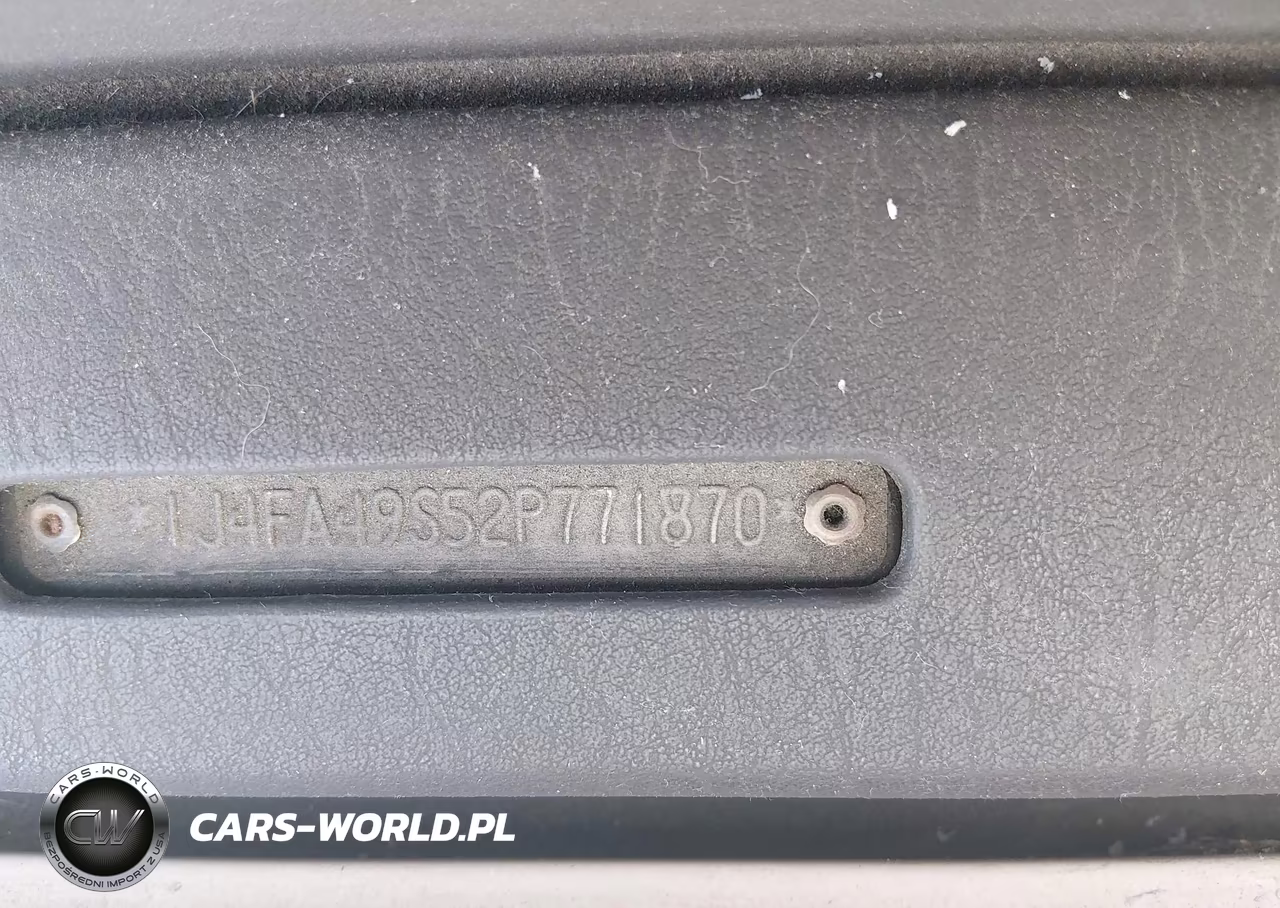 2002 Jeep Wrangler Sport VIN:1J4FA49S52P771870 - 9