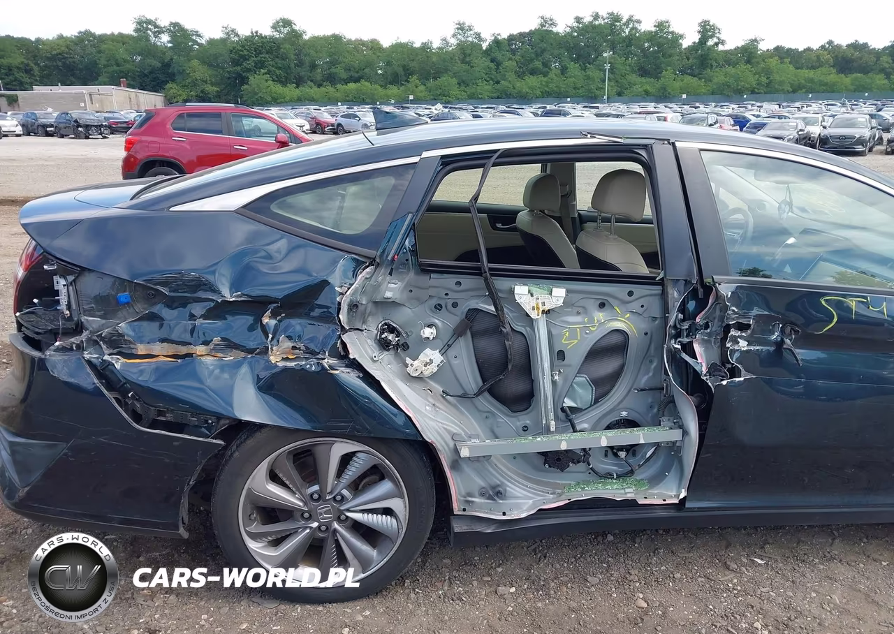 2018 Honda Clarity Plug-In Hybrid VIN:JHMZC5F17JC022636 - 6