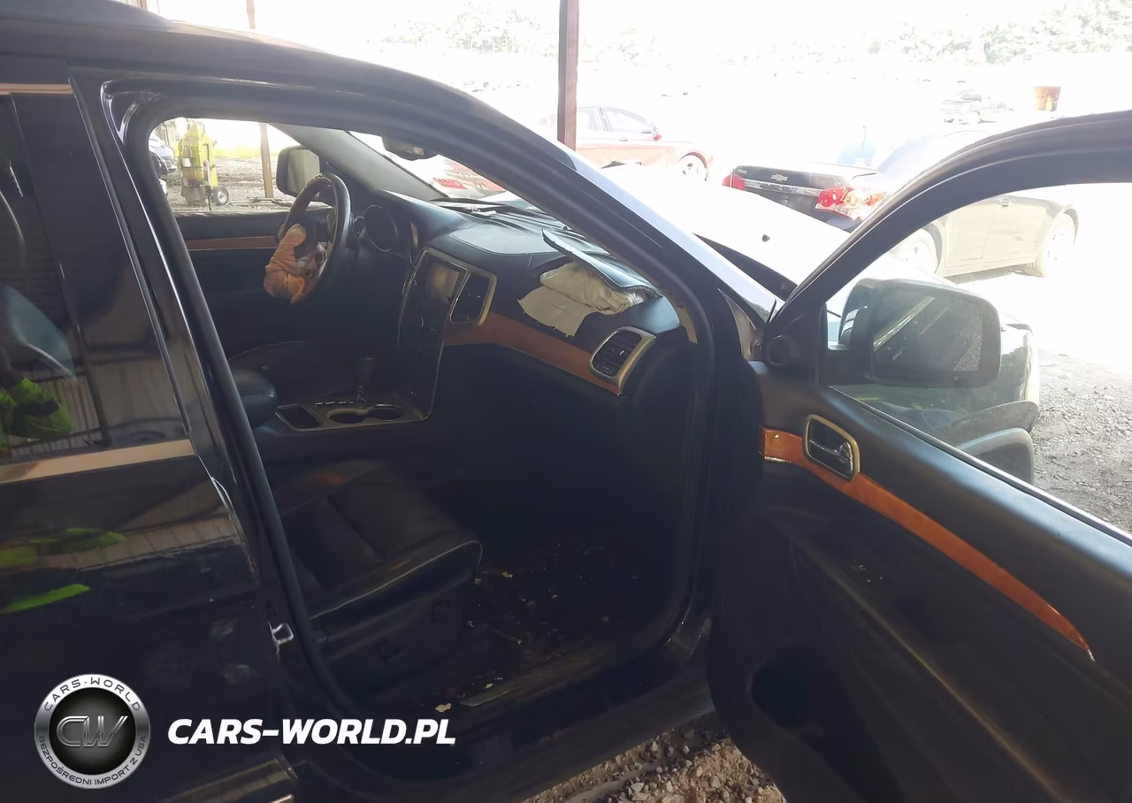 2013 Jeep Grand Cherokee Overland VIN:1C4RJECG8DC526343 - 5