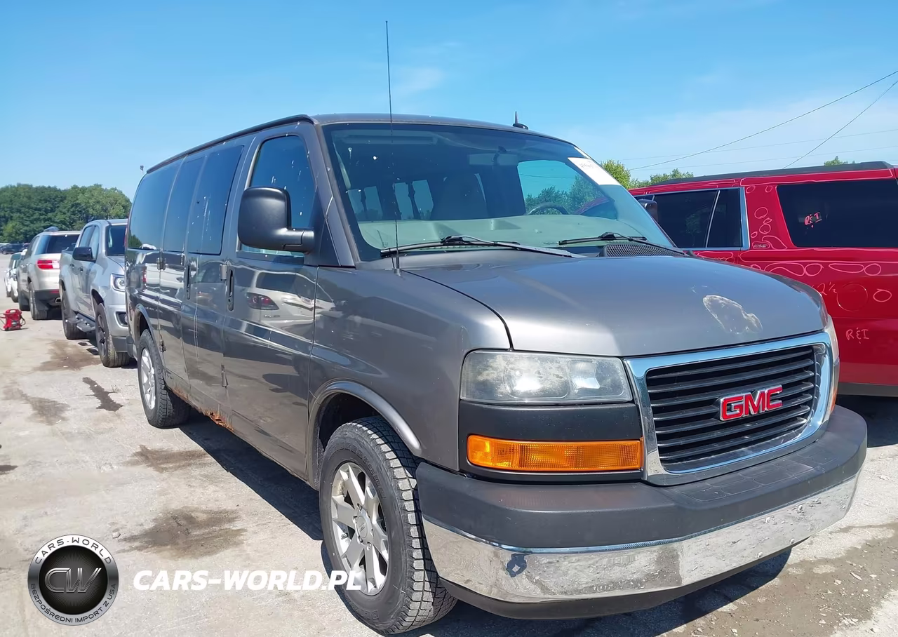 2011 GMC Savana 1500 Lt