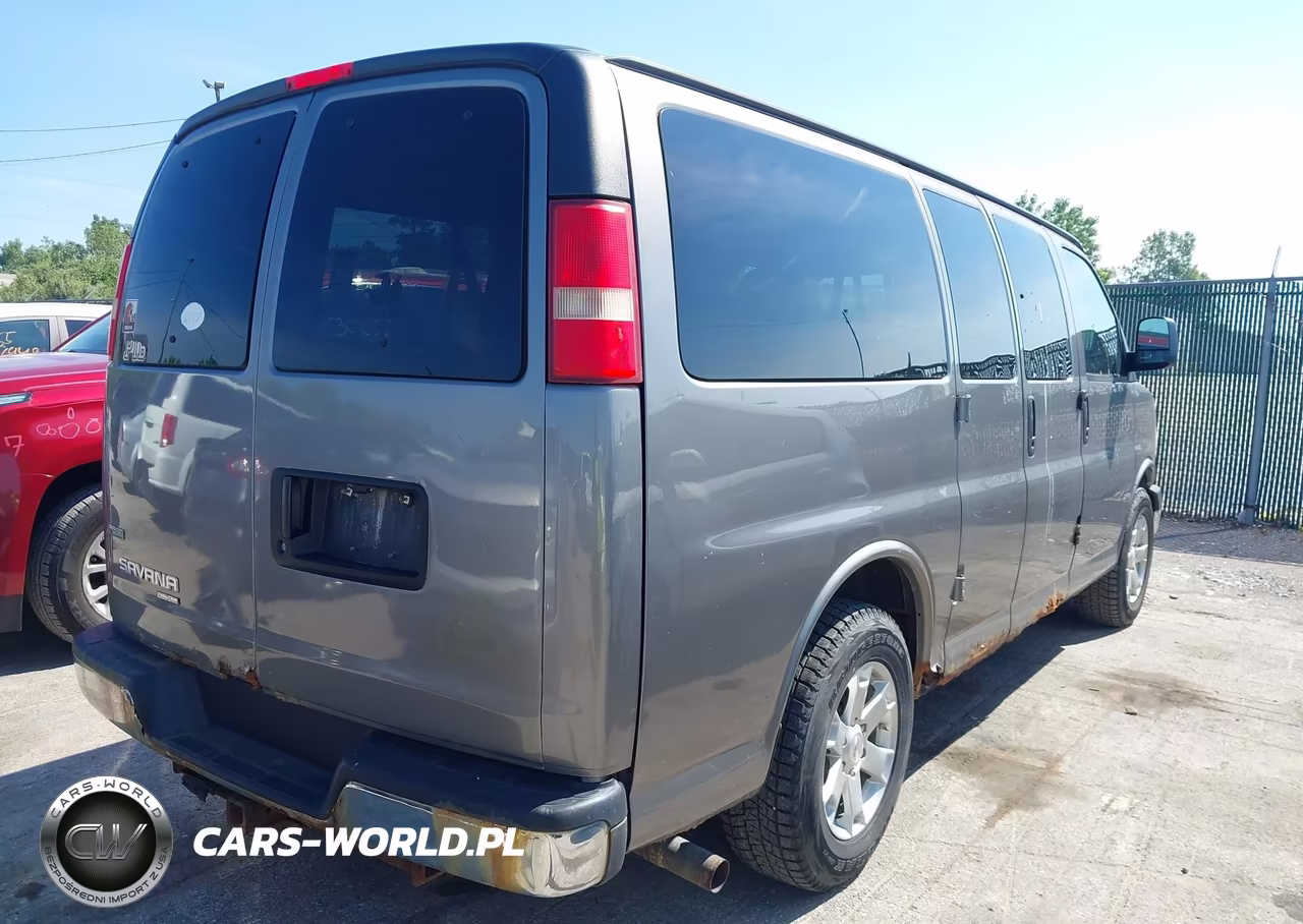 2011 GMC Savana 1500 Lt VIN:1GKS7CF4XB1111981 - 4