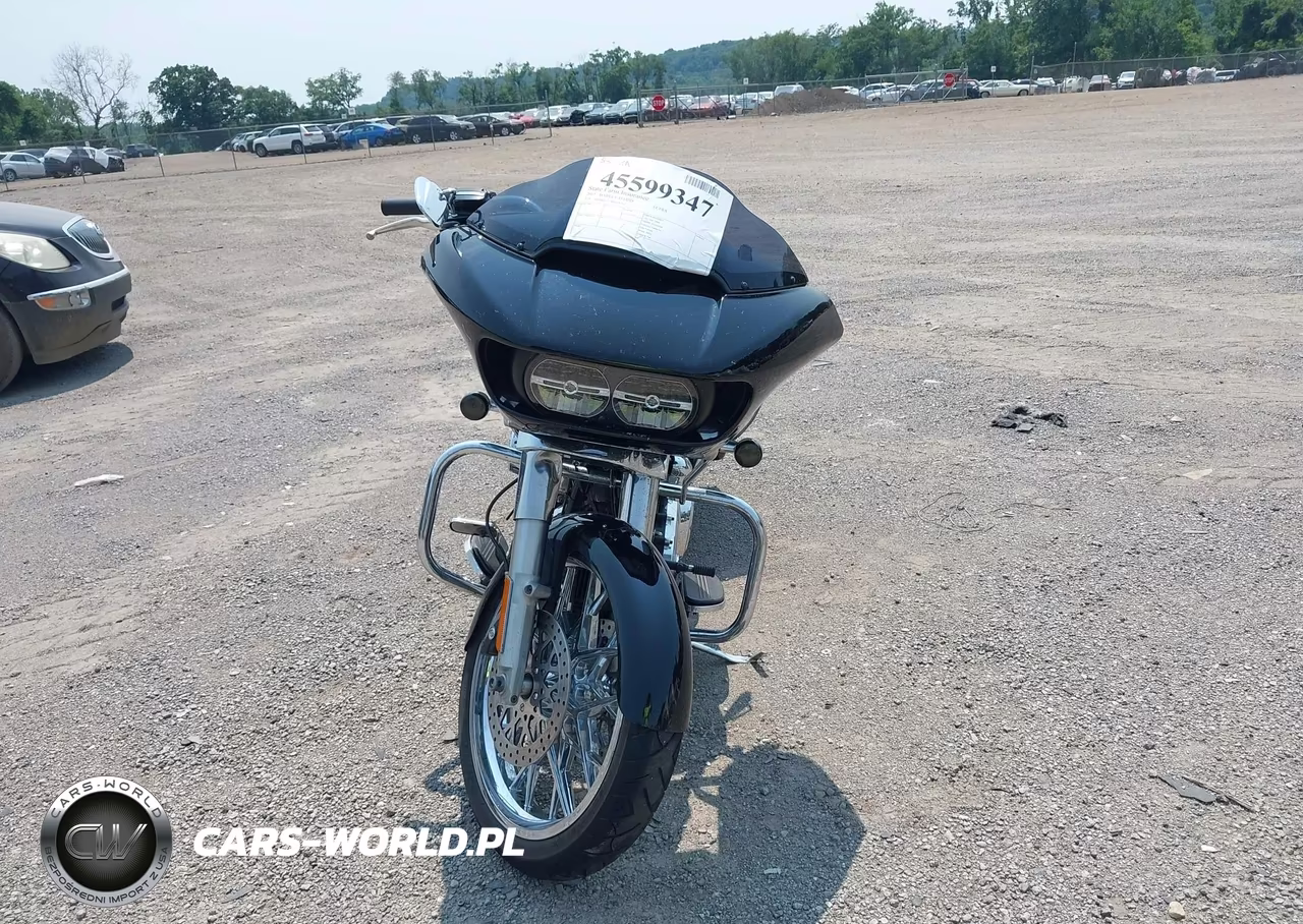 2017 Harley-Davidson Fltrx Road Glide VIN:1HD1KHC13HB651767 - 5
