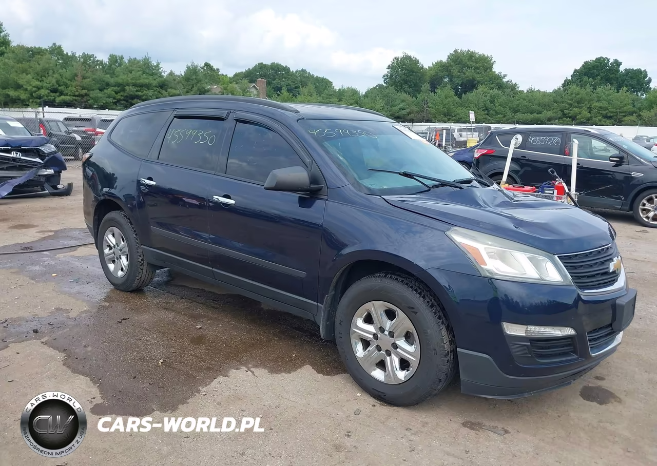 2015 Chevrolet Traverse Ls – zdjęcie 1 z 17