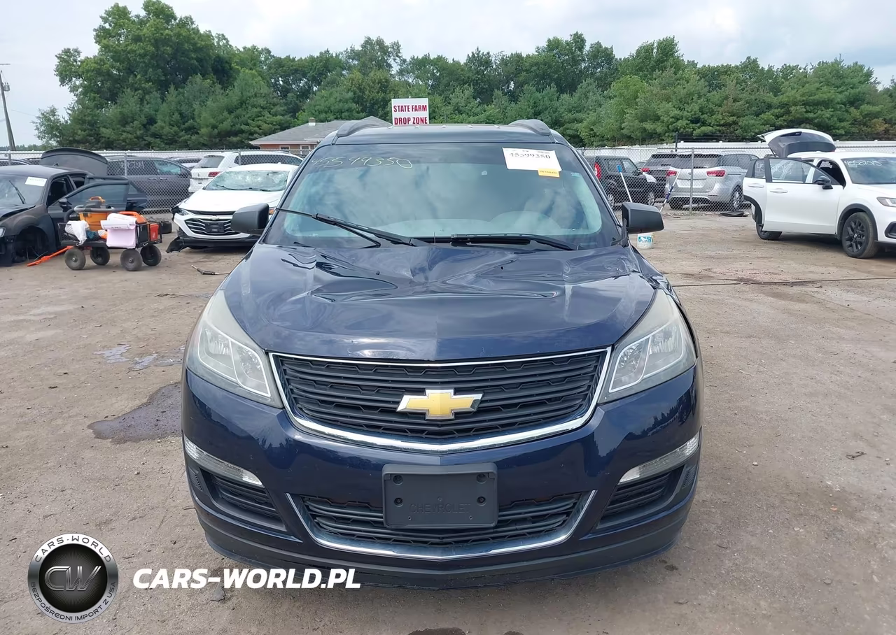 2015 Chevrolet Traverse Ls VIN:1GNKRFED9FJ182563 - 12