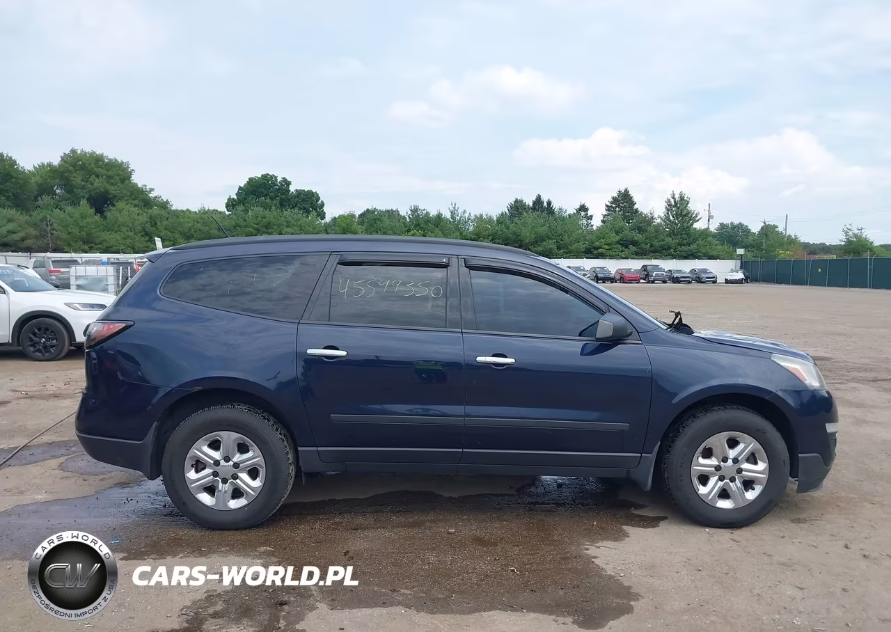 2015 Chevrolet Traverse Ls VIN:1GNKRFED9FJ182563 - 13