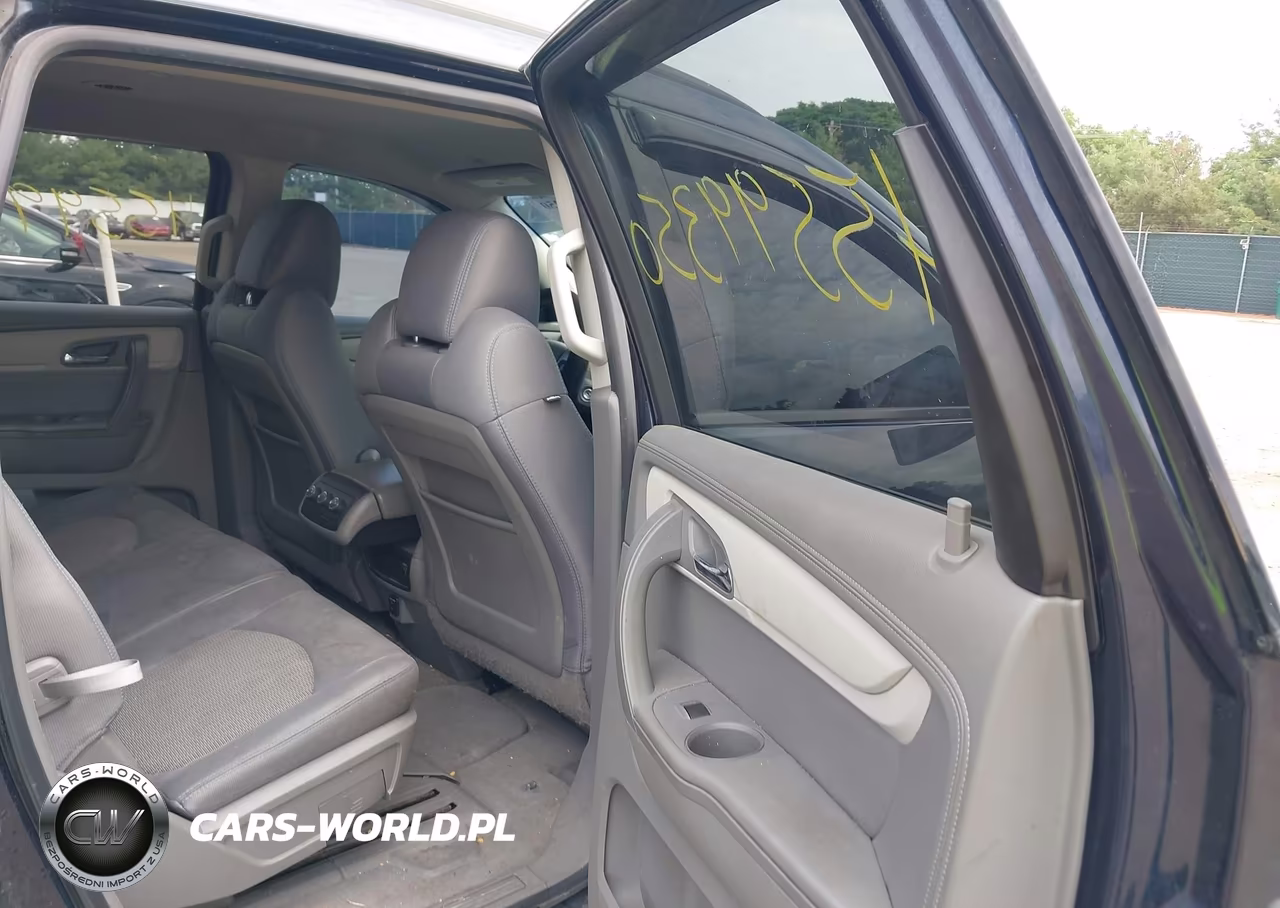 2015 Chevrolet Traverse Ls VIN:1GNKRFED9FJ182563 - 8