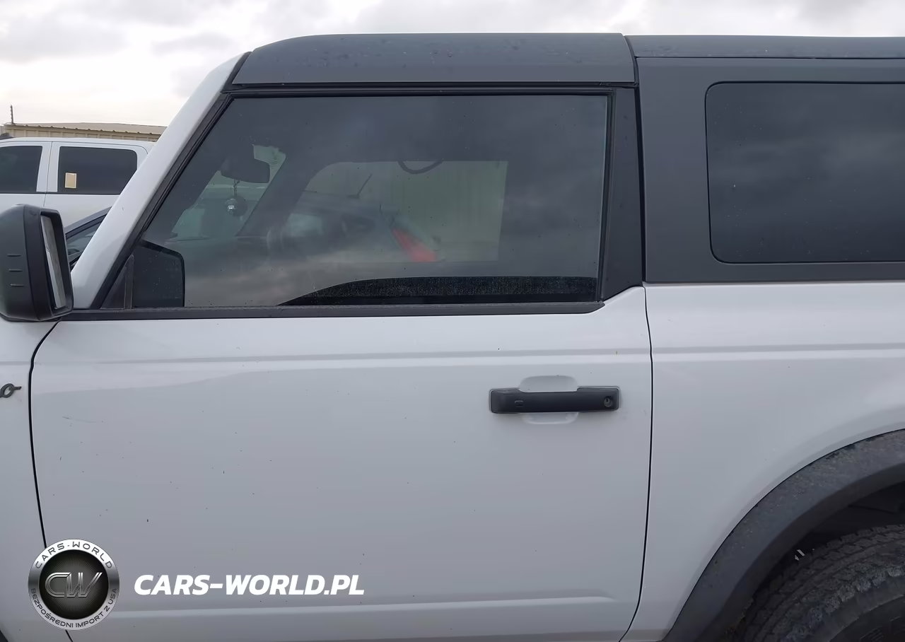 2023 Ford Bronco Big Bend-Black Diamond-Outer Banks VIN:1FMDE5AP6PLB69942 - 15