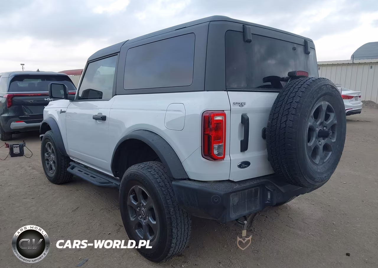 2023 Ford Bronco Big Bend-Black Diamond-Outer Banks VIN:1FMDE5AP6PLB69942 - 3