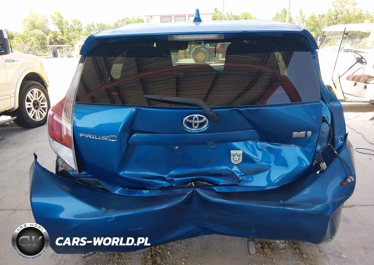2016 Toyota Prius C One VIN:JTDKDTB3XG1121595 - 17