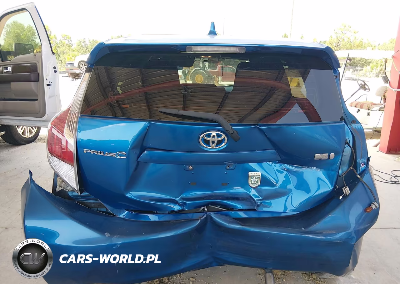 2016 Toyota Prius C One VIN:JTDKDTB3XG1121595 - 6