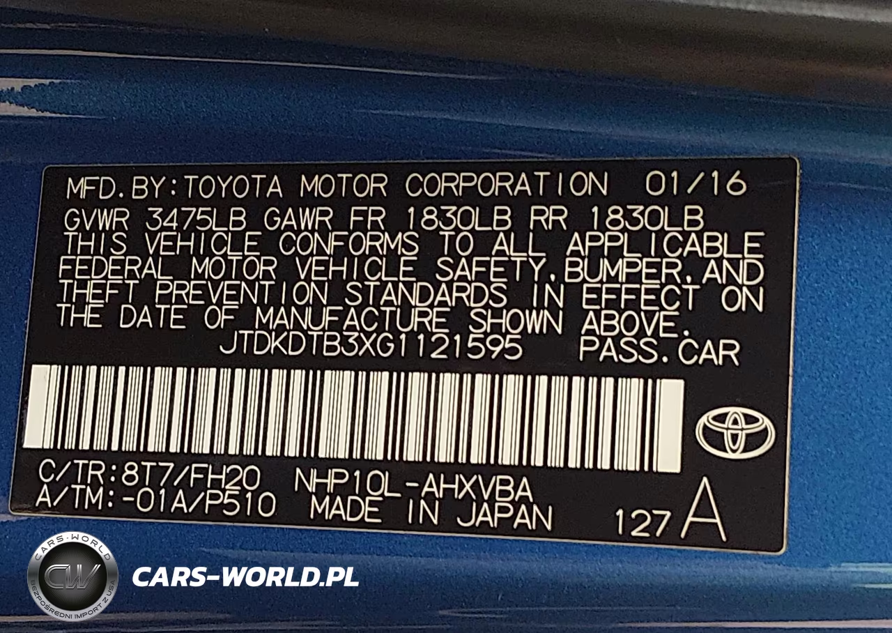 2016 Toyota Prius C One VIN:JTDKDTB3XG1121595 - 9