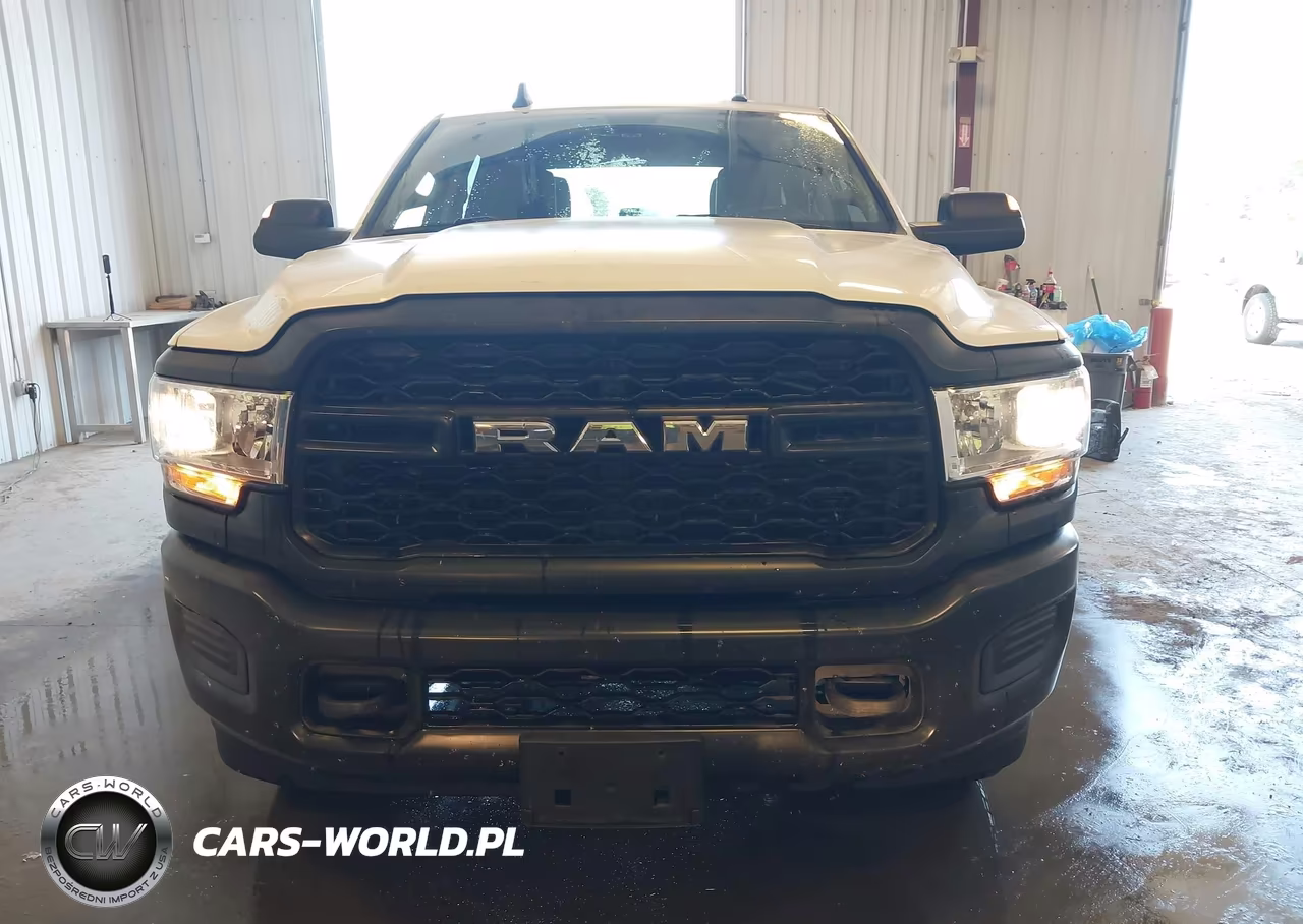 2020 Ram 3500 Tradesman 4X4 8' Box VIN:3C63R3GJ6LG199517 - 6
