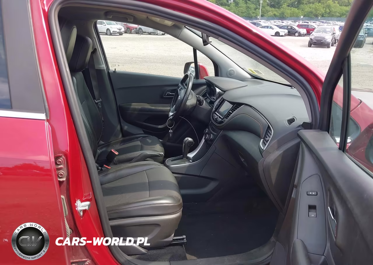 2020 Chevrolet Trax Awd Lt VIN:3GNCJPSB9LL250983 - 5