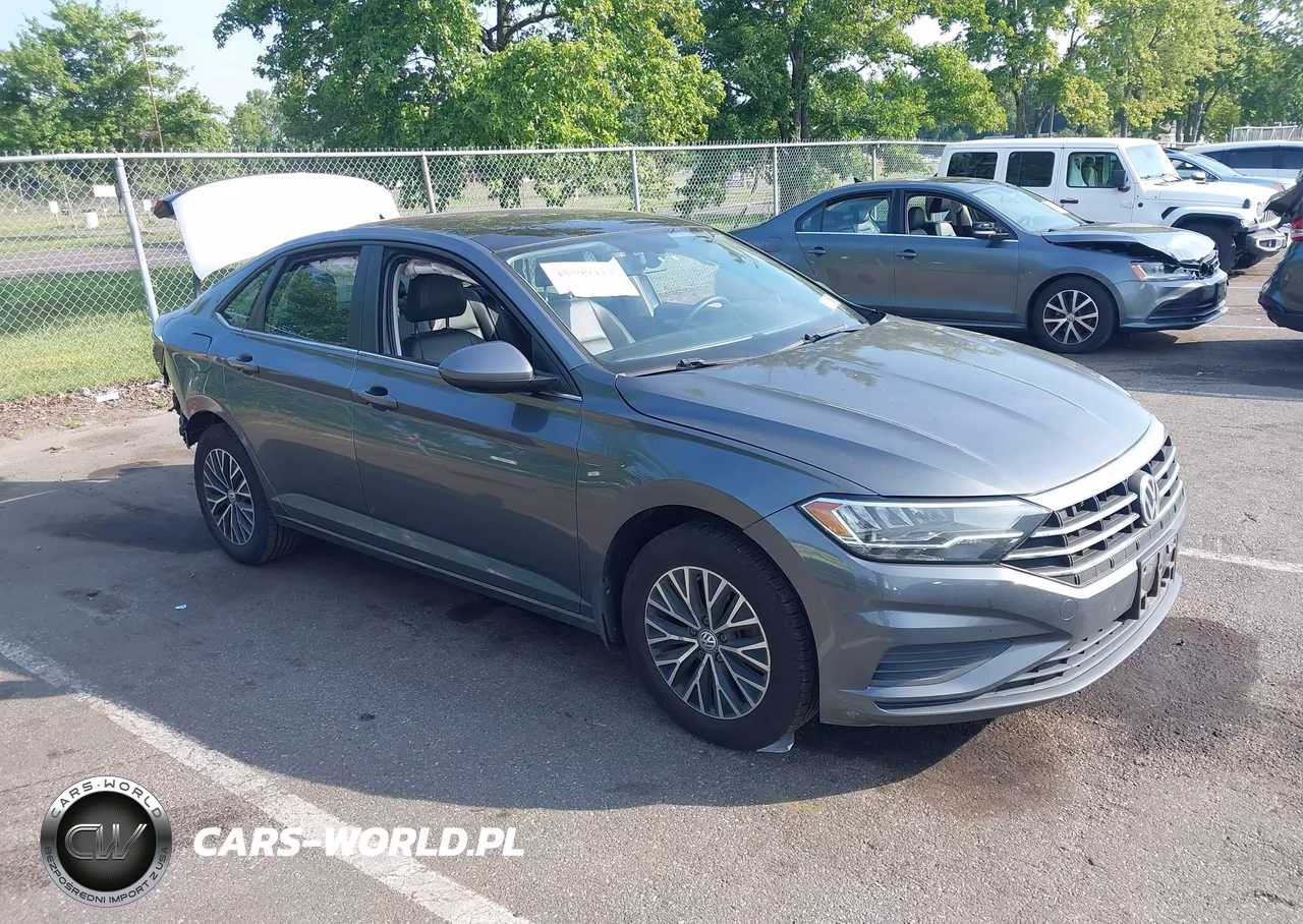 2020 Volkswagen Jetta 1.4T R-Line-1.4T S-1.4T Se – zdjęcie 1 z 17
