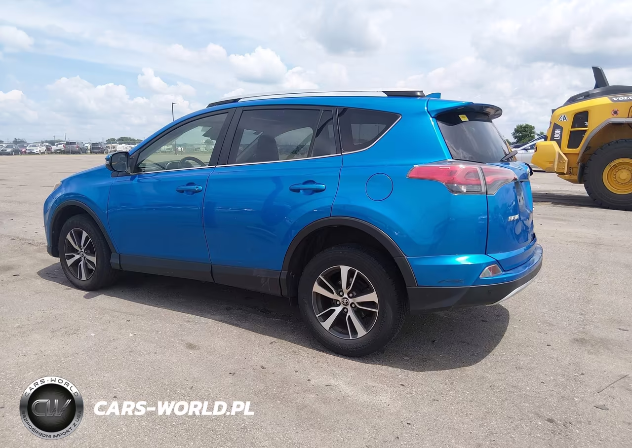 2016 Toyota Rav4 Xle VIN:JTMWFREV1GJ083962 - 3