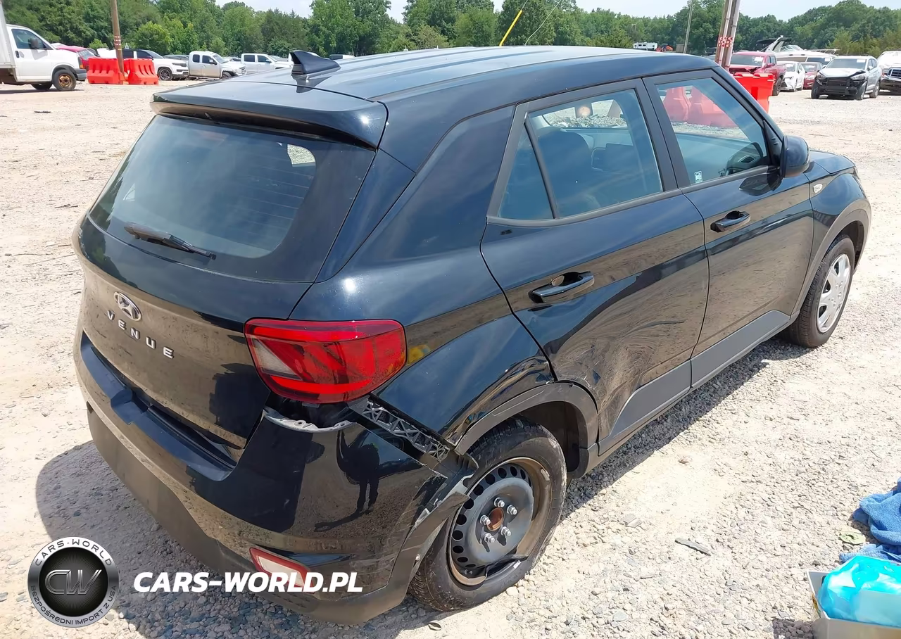2020 Hyundai Venue Se VIN:KMHRB8A33LU014914 - 4