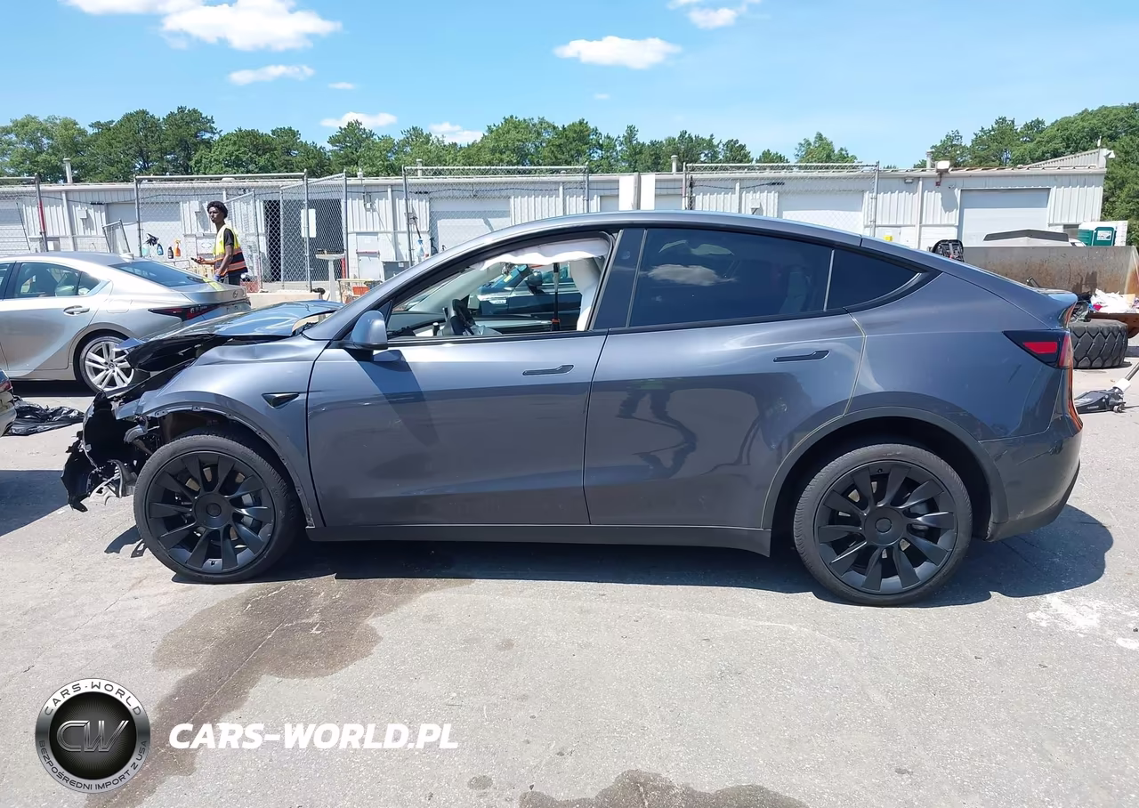 2023 Tesla Model Y Awd-Long Range Dual Motor All-Wheel Drive VIN:7SAYGDEE8PF861418 - 14