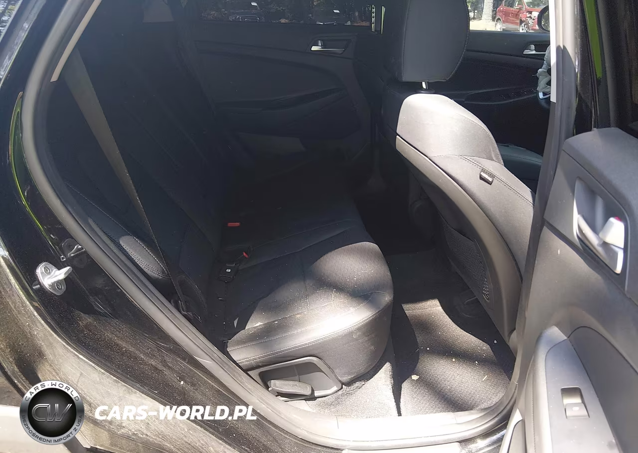 2020 Hyundai Tucson Value VIN:KM8J33A43LU165600 - 8