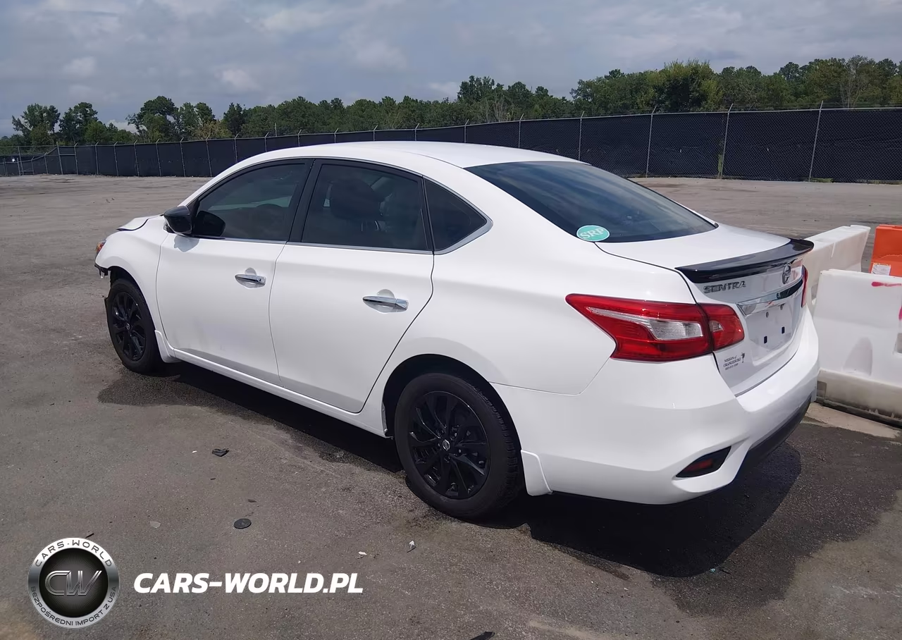 2018 Nissan Sentra S VIN:3N1AB7AP0JY330993 - 3