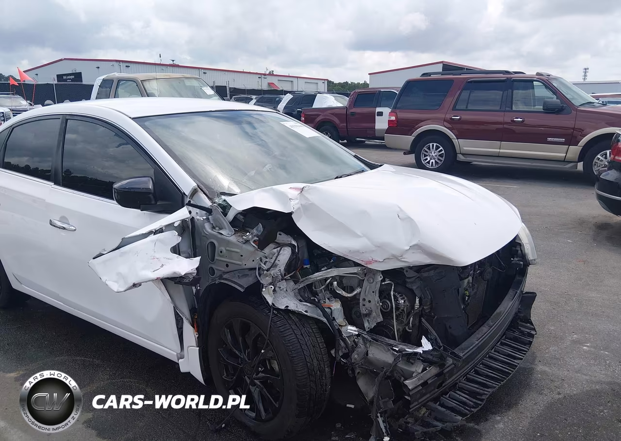 2018 Nissan Sentra S VIN:3N1AB7AP0JY330993 - 6