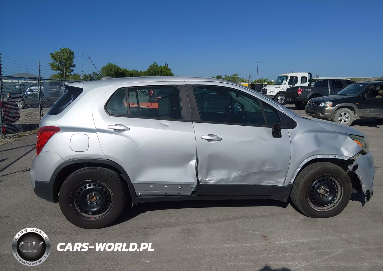 2018 Chevrolet Trax Ls VIN:3GNCJKSB1JL217928 - 6