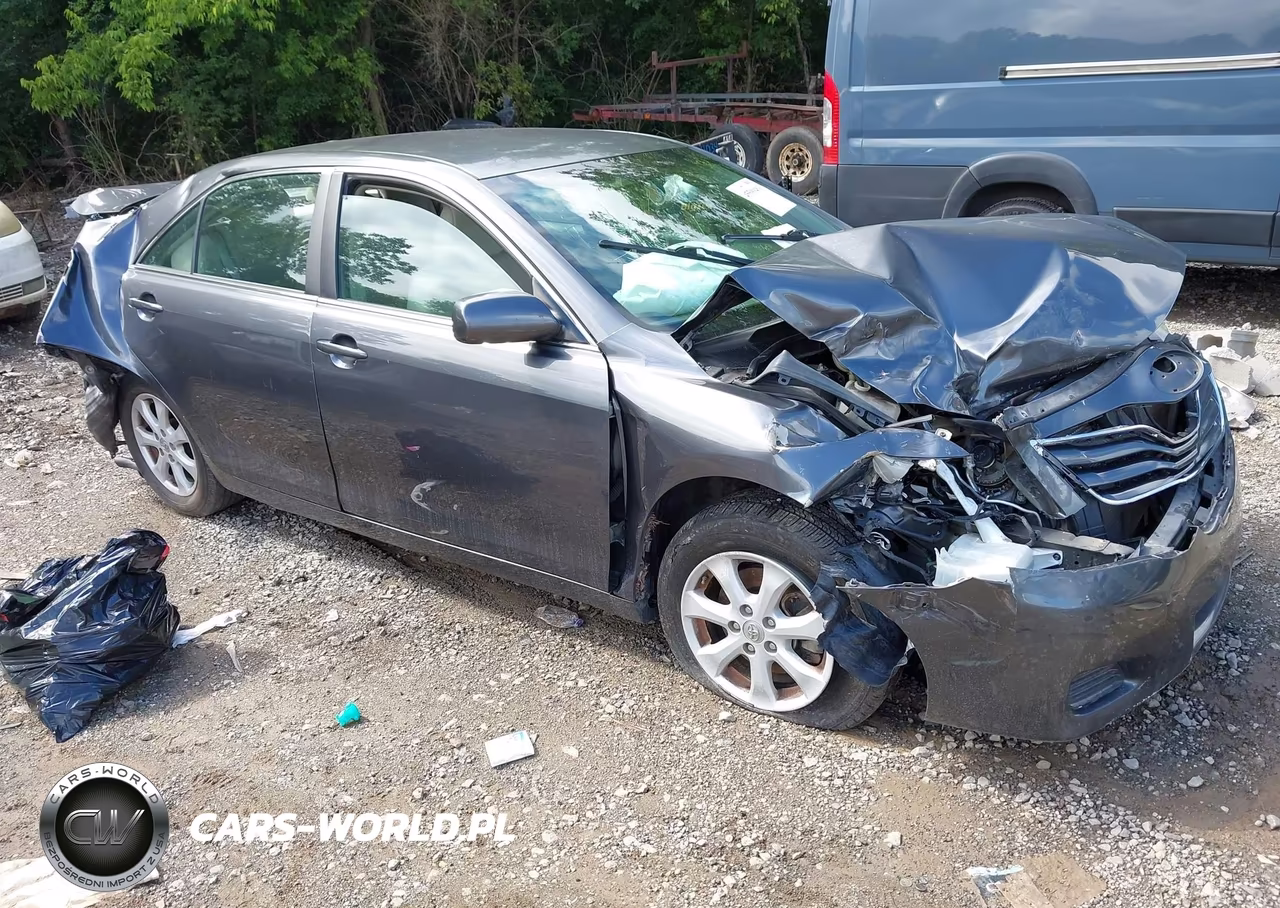 2011 Toyota Camry Le VIN:4T1BF3EK2BU218130 - 1