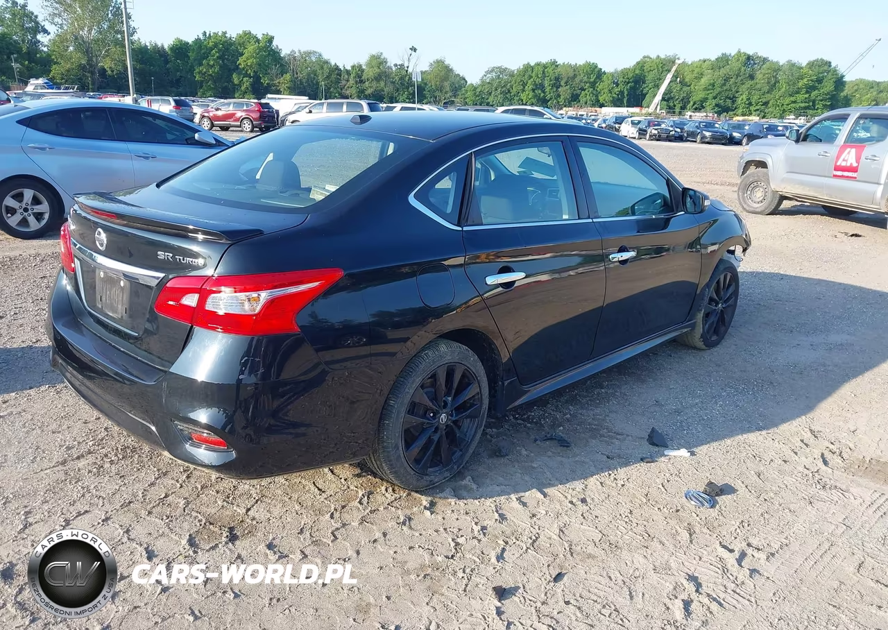 2017 Nissan Sentra Sr Turbo VIN:3N1CB7AP5HY283981 - 4