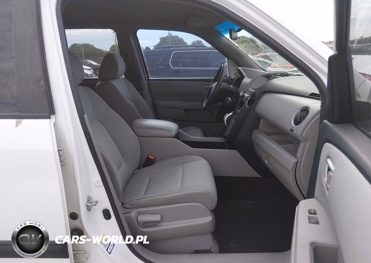2010 Honda Pilot Lx VIN:5FNYF3H25AB010793 - 5