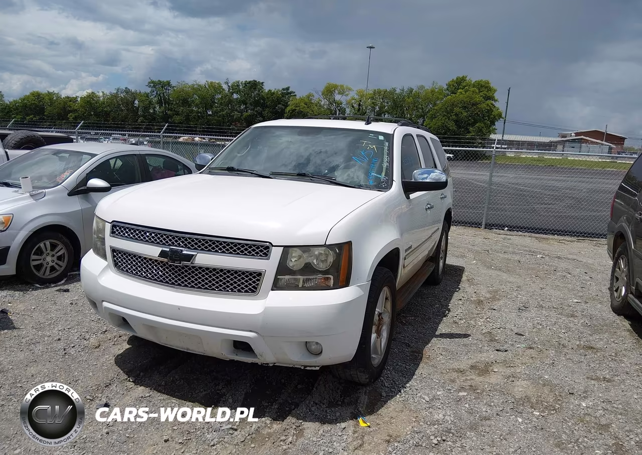 2010 Chevrolet Tahoe Ltz VIN:1GNUKCE03AR196333 - 6