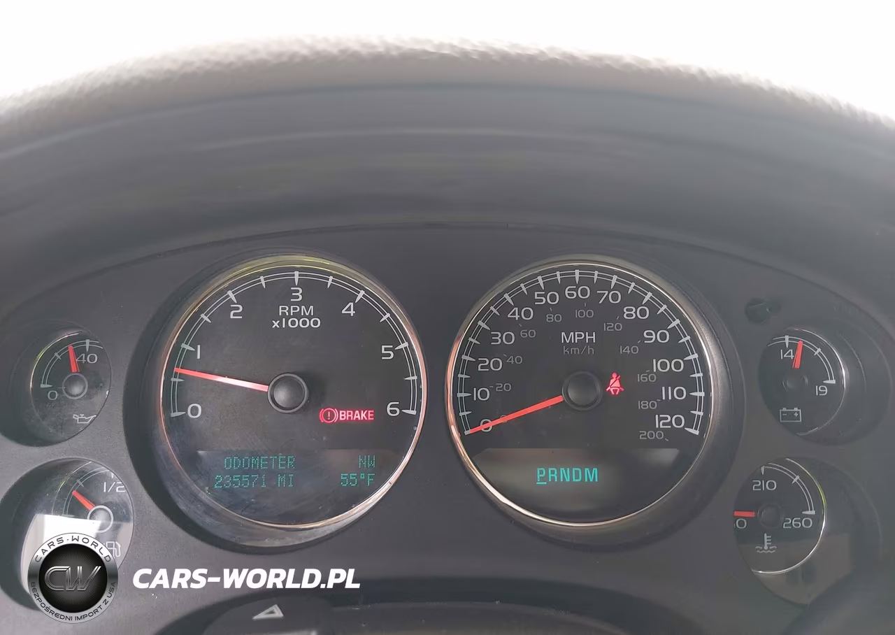 2010 Chevrolet Tahoe Ltz VIN:1GNUKCE03AR196333 - 7