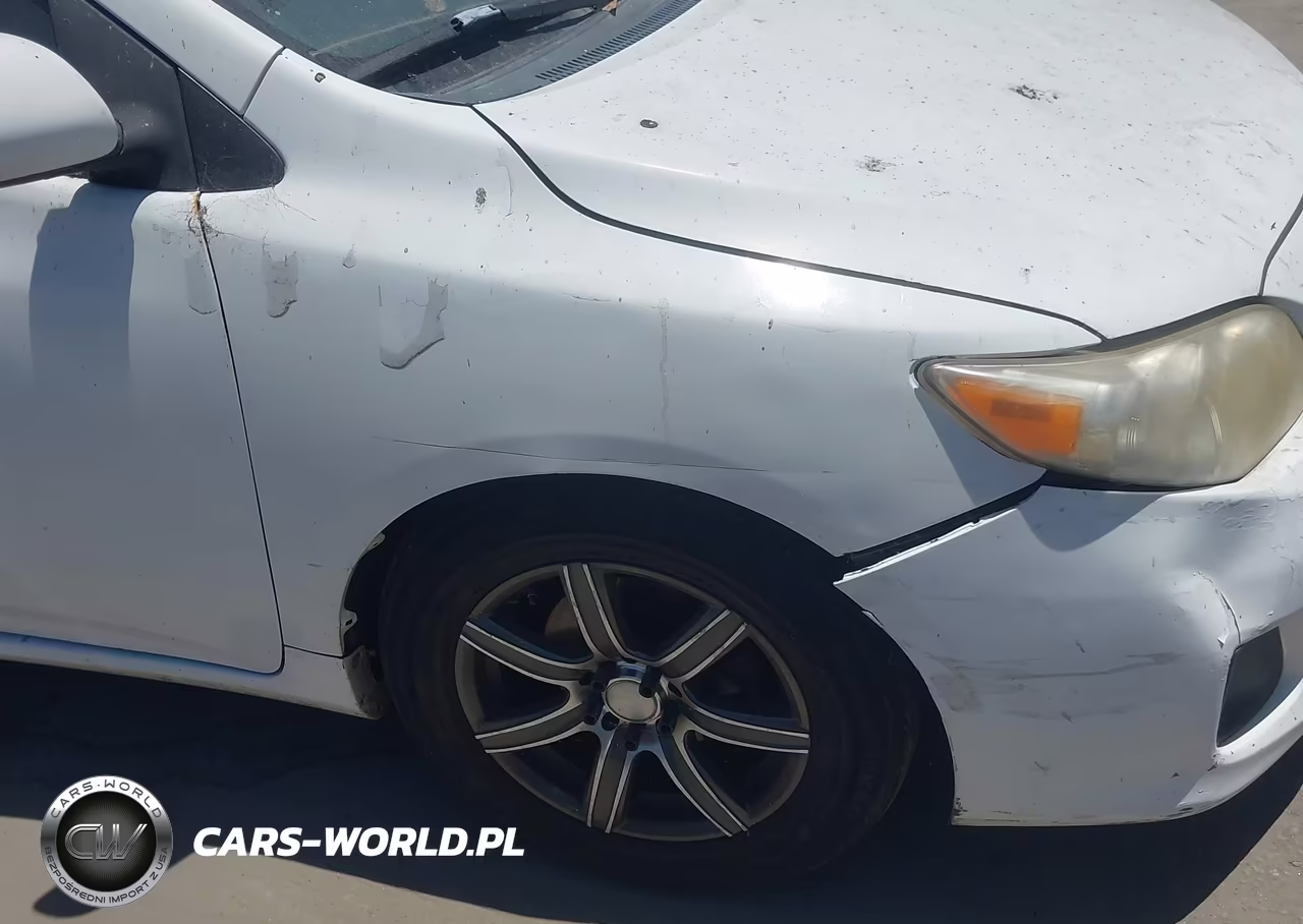 2011 Toyota Corolla Le VIN:2T1BU4EEXBC634160 - 13