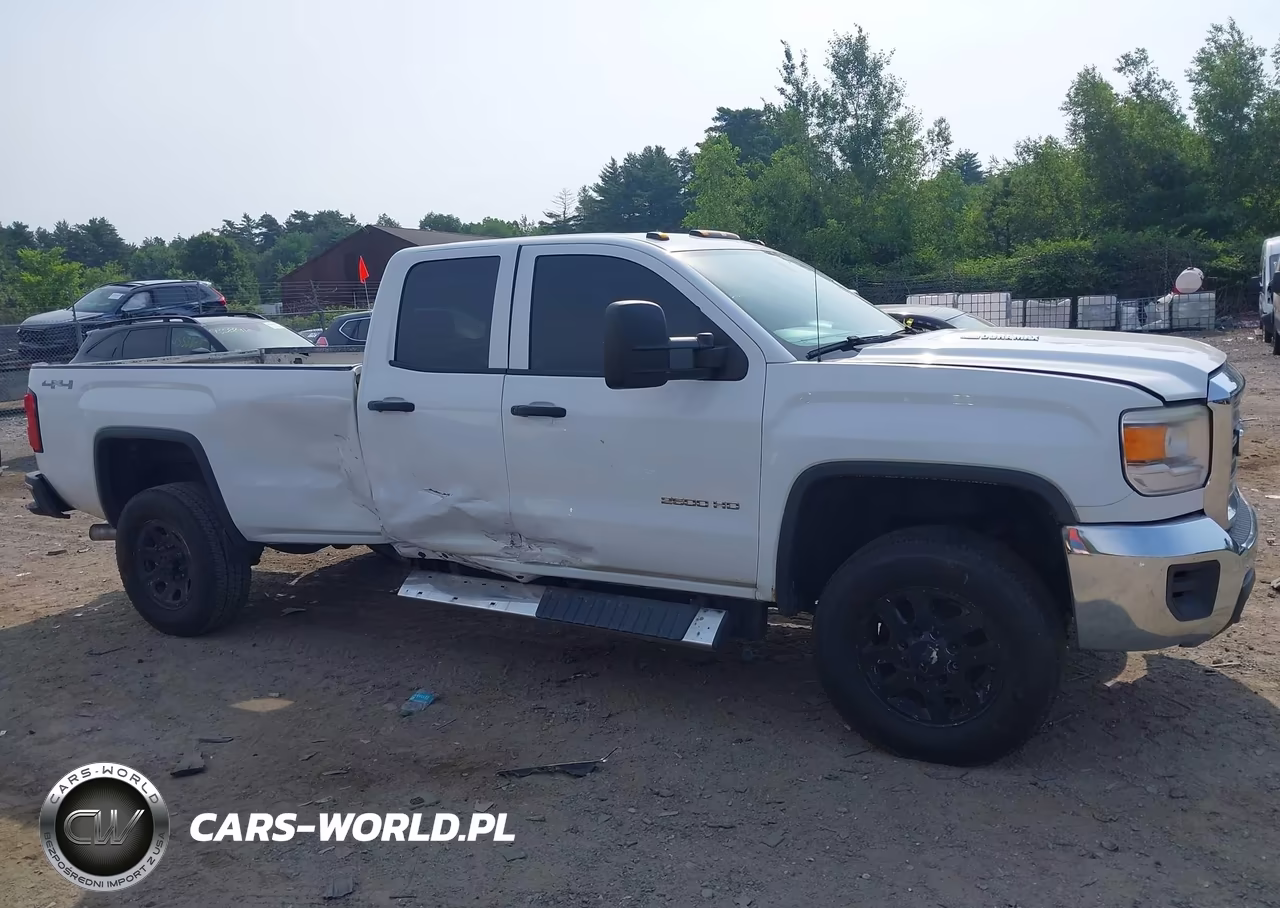 2015 GMC Sierra 2500Hd VIN:1GT22XE81FZ131792 - 13