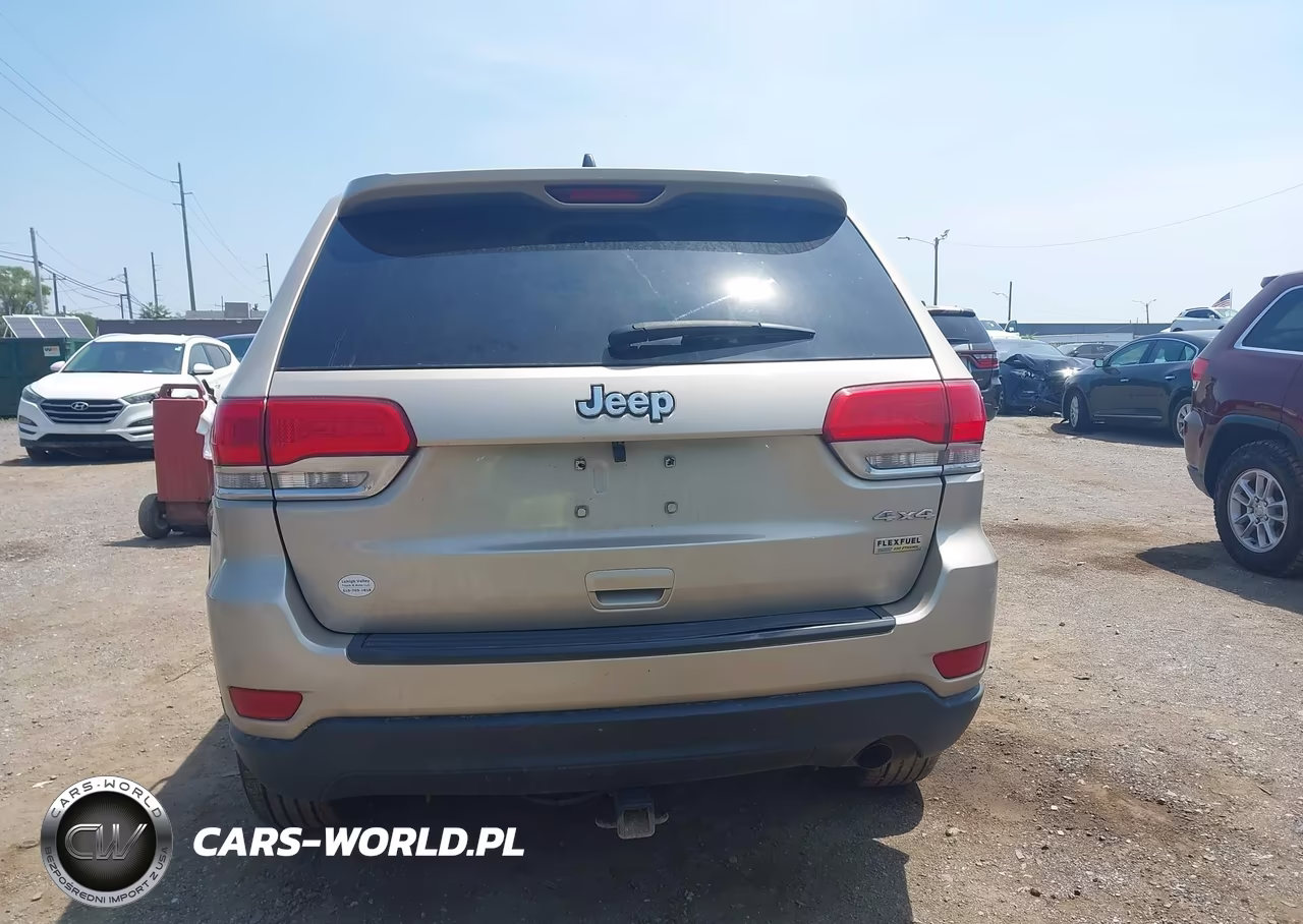 2014 Jeep Grand Cherokee Laredo VIN:1C4RJFAGXEC466270 - 16