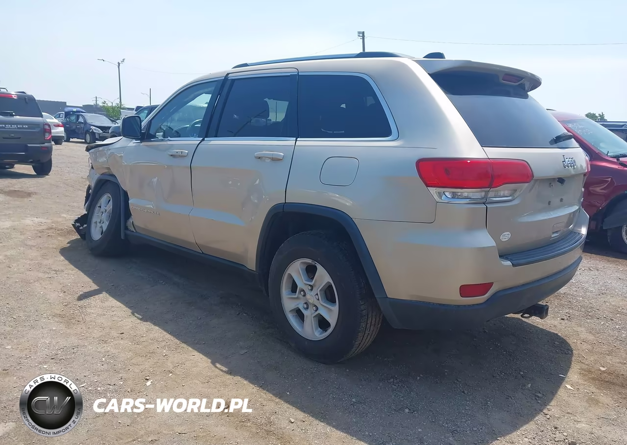 2014 Jeep Grand Cherokee Laredo VIN:1C4RJFAGXEC466270 - 3
