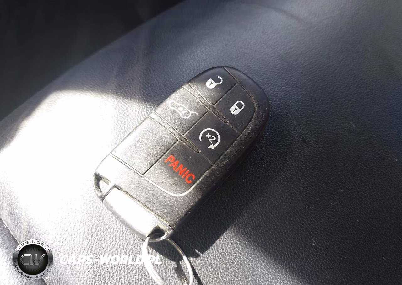 2018 Jeep Grand Cherokee Limited 4X4 VIN:1C4RJFBG4JC124371 - 11