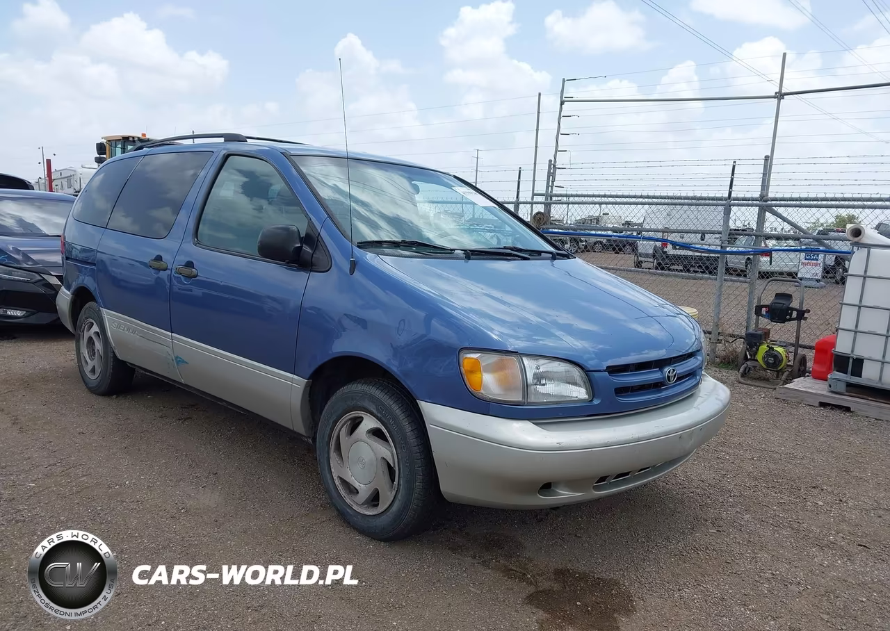 2000 Toyota Sienna Xle