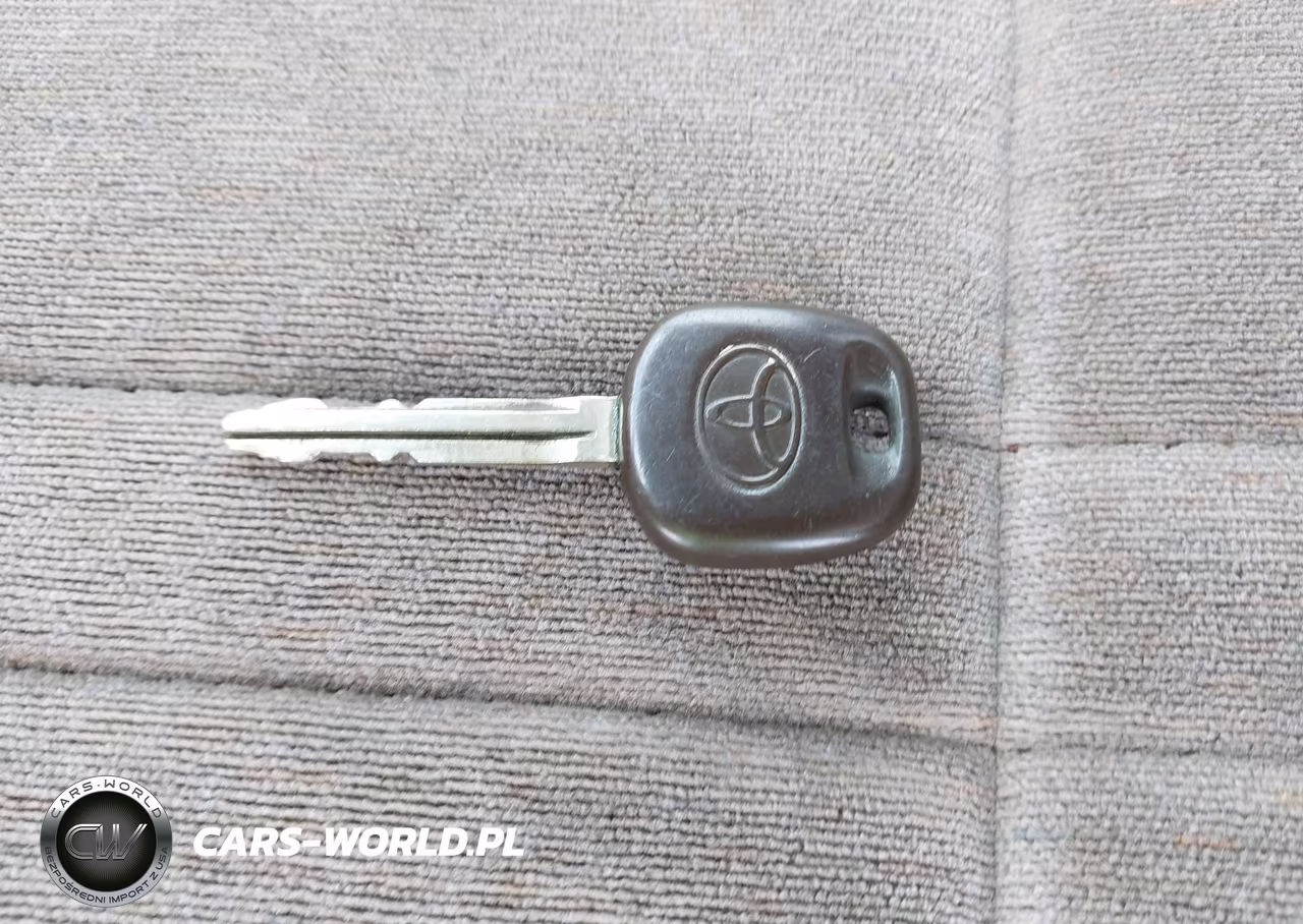 2000 Toyota Sienna Xle VIN:4T3ZF13C5YU178544 - 11