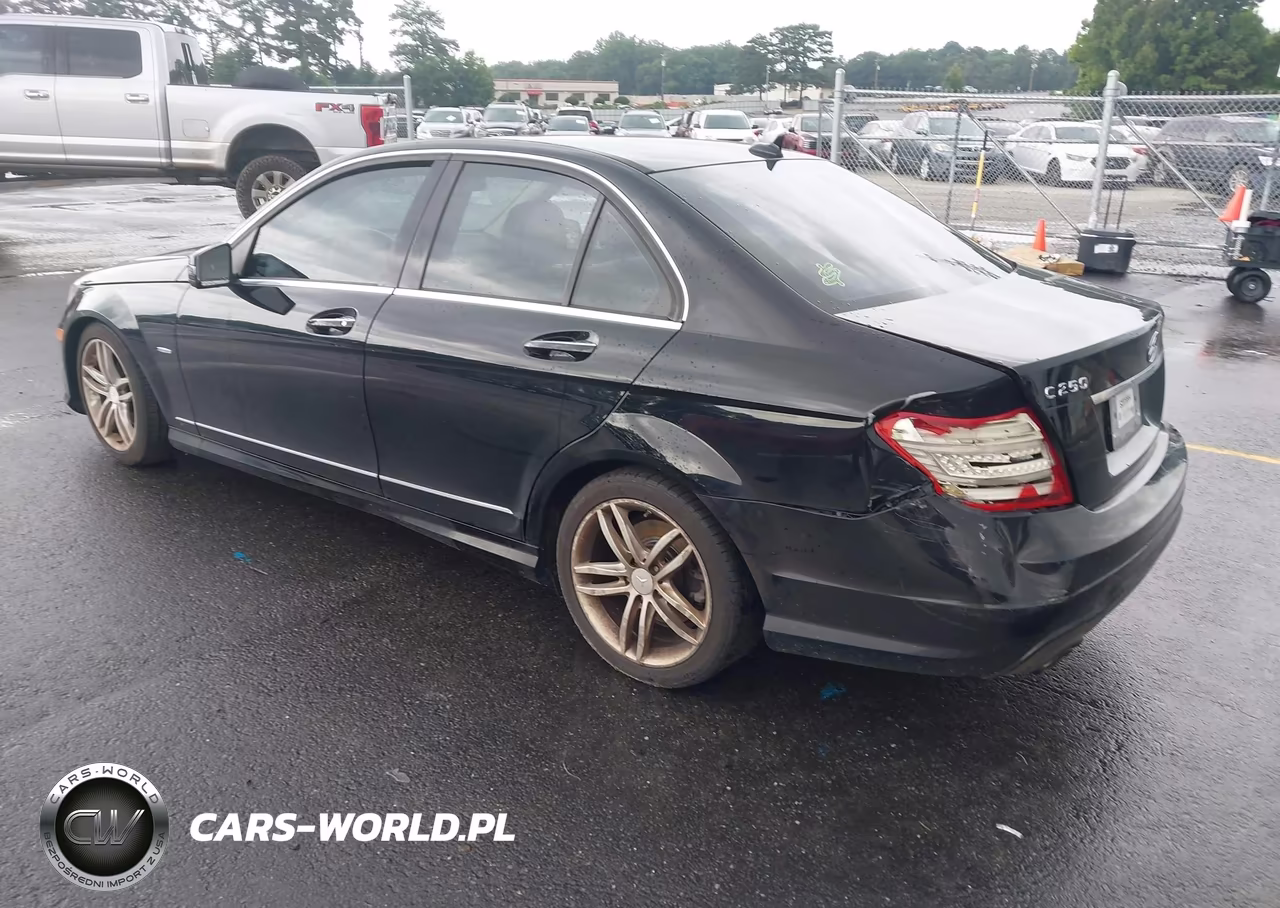 2012 Mercedes-Benz C 250 Sport VIN:WDDGF4HB7CA603140 - 3