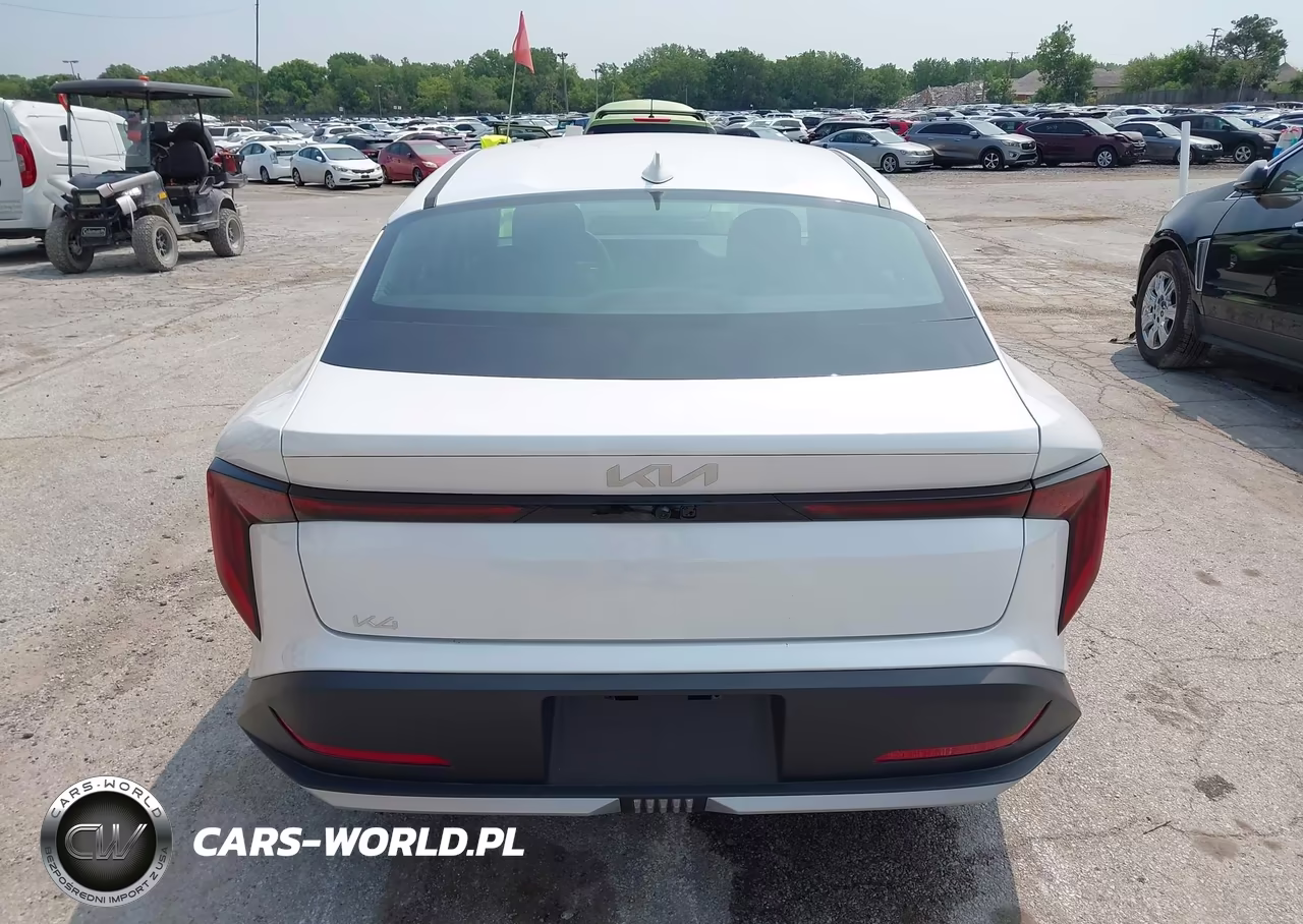 2026 Kia K4 Lxs VIN:3KPFT4DE2TE305994 - 16