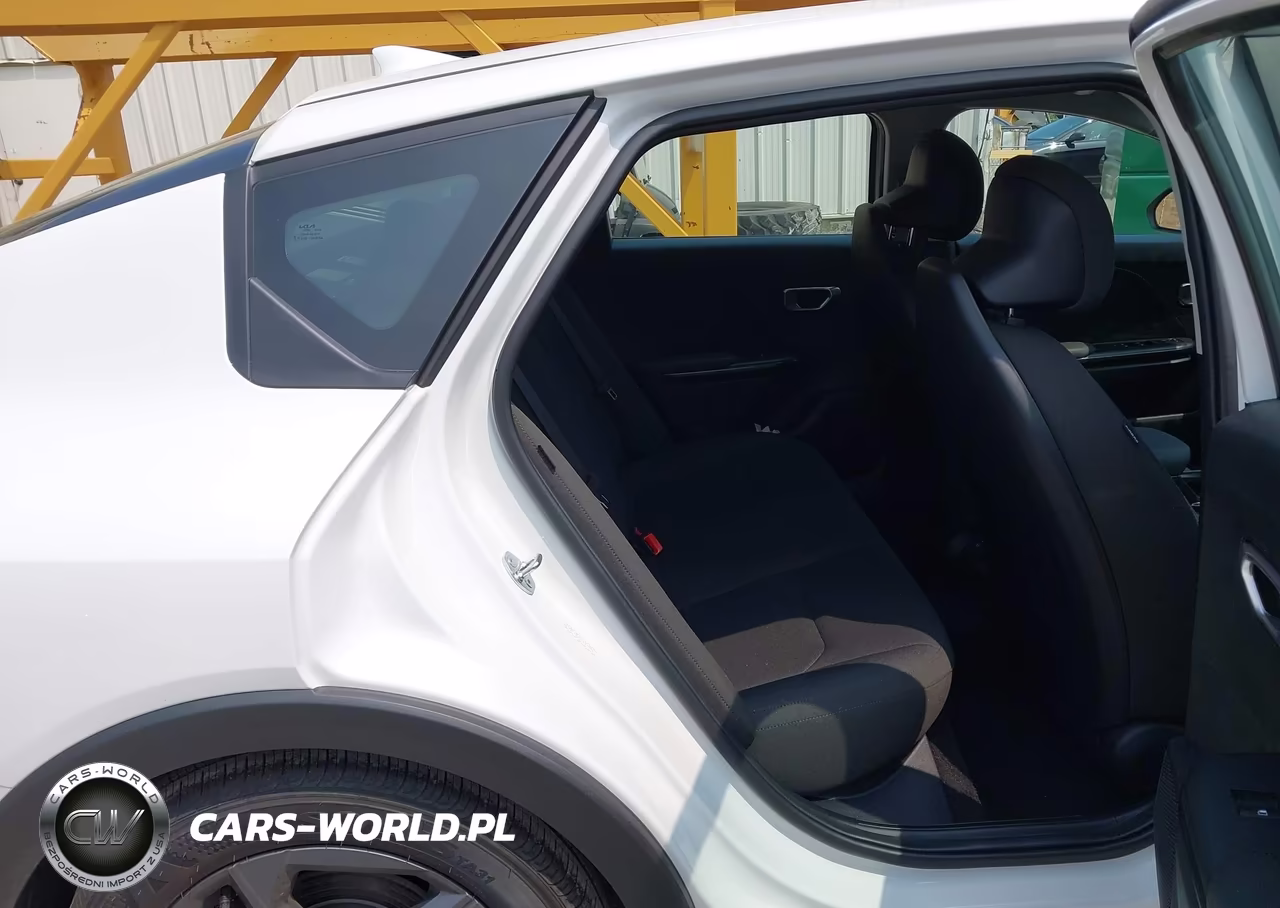 2026 Kia K4 Lxs VIN:3KPFT4DE2TE305994 - 8