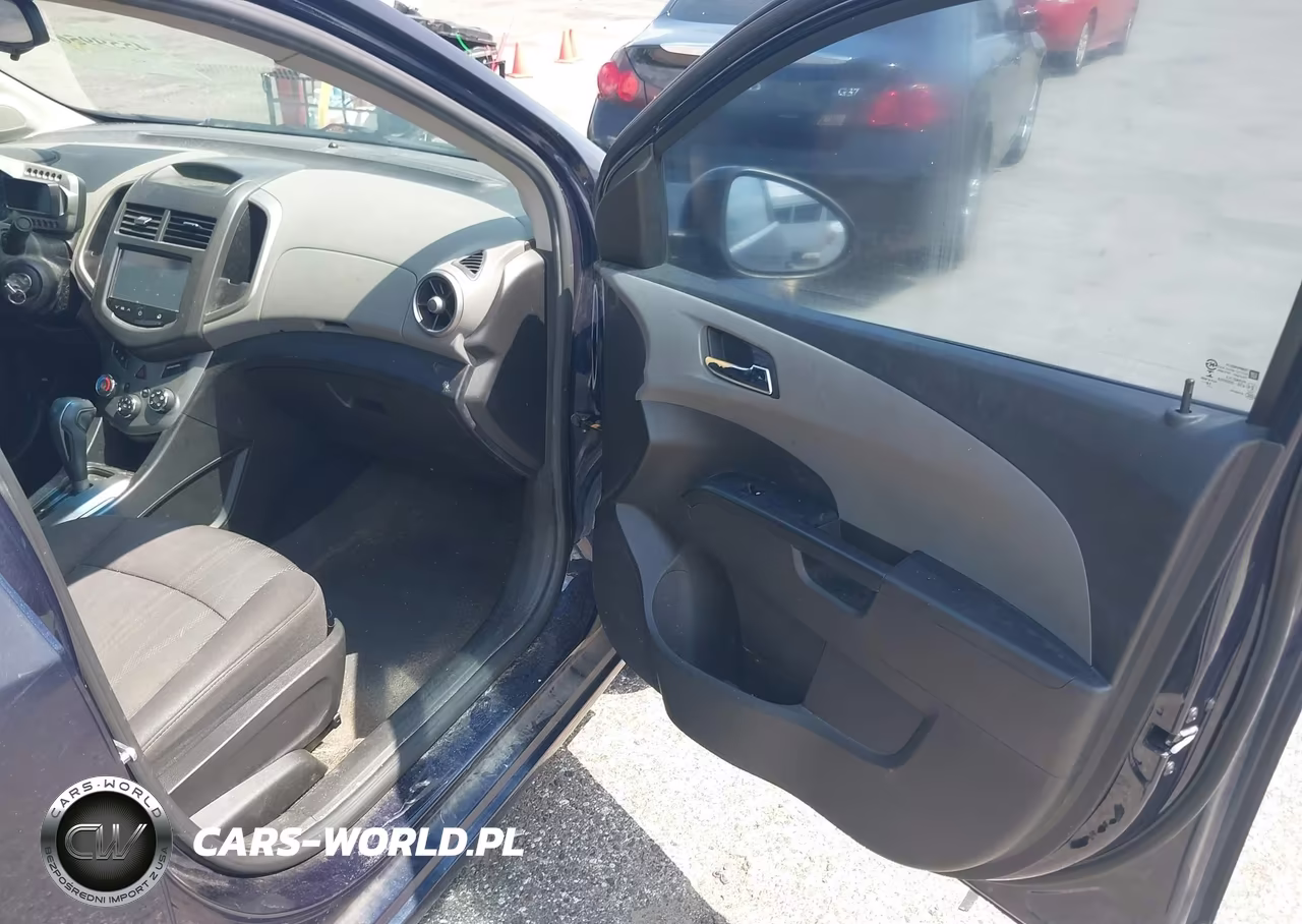 2015 Chevrolet Sonic Lt Auto VIN:1G1JC5SH8F4152789 - 5