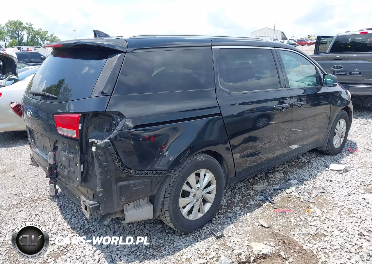 2016 Kia Sedona Lx VIN:KNDMB5C17G6213449 - 4