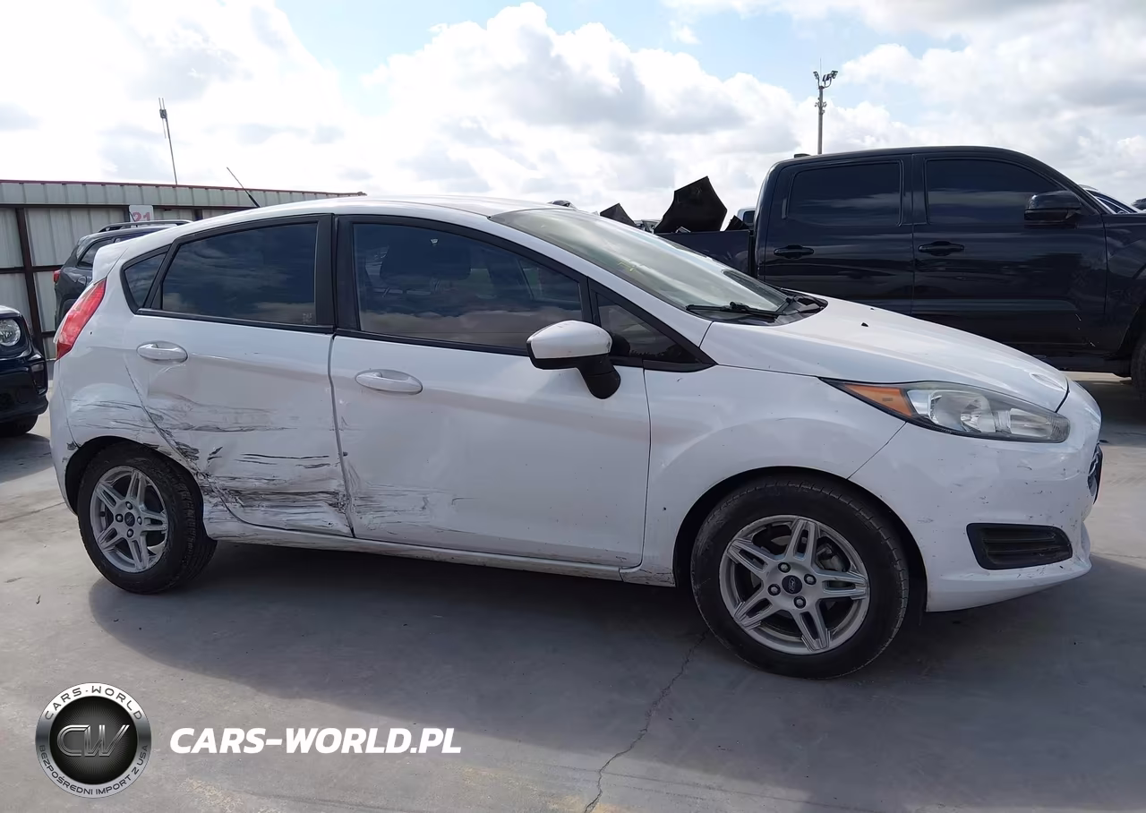 2018 Ford Fiesta Se VIN:3FADP4EJ3JM130266 - 13