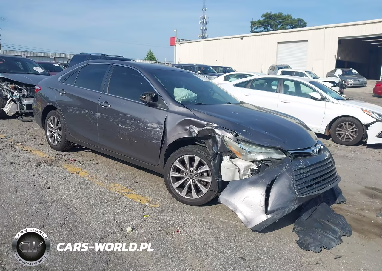 2016 Toyota Camry Xle