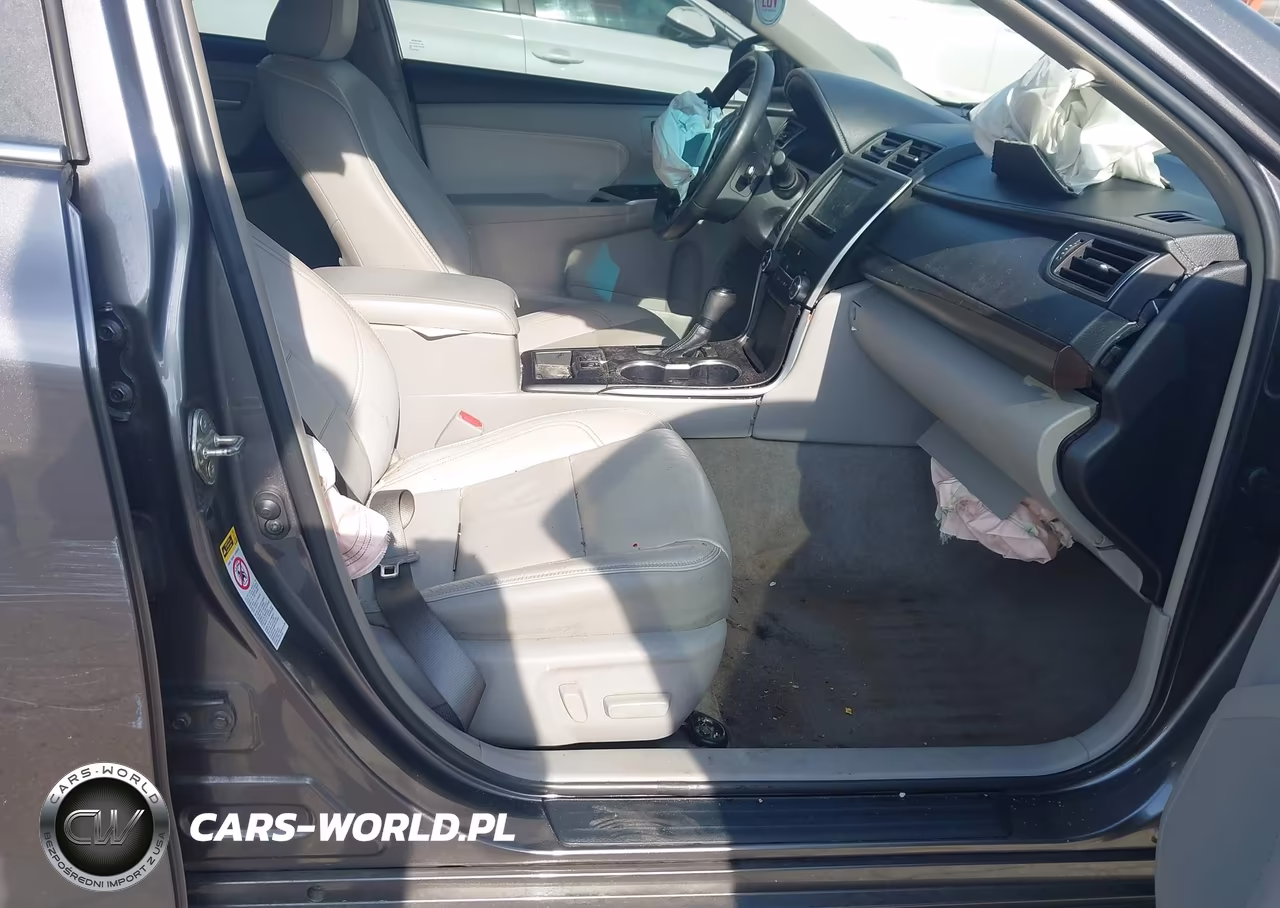 2016 Toyota Camry Xle VIN:4T1BF1FK9GU581003 - 5