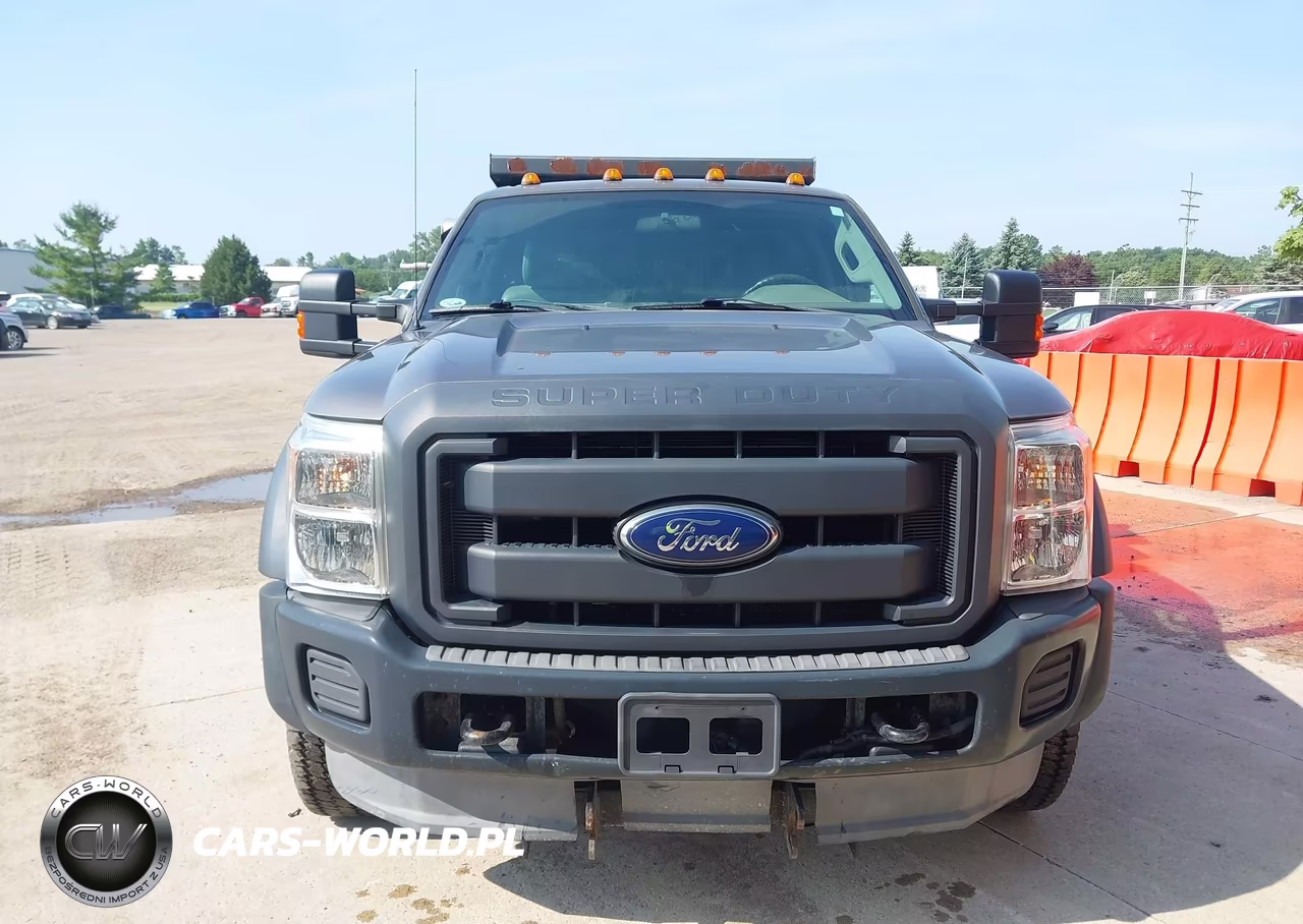2014 Ford F-550 Chassis Xl VIN:1FDUF5HT8EEA74803 - 14